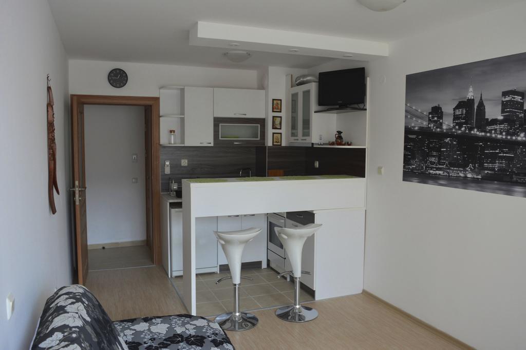 Apartment Gergana Kranevo Ngoại thất bức ảnh