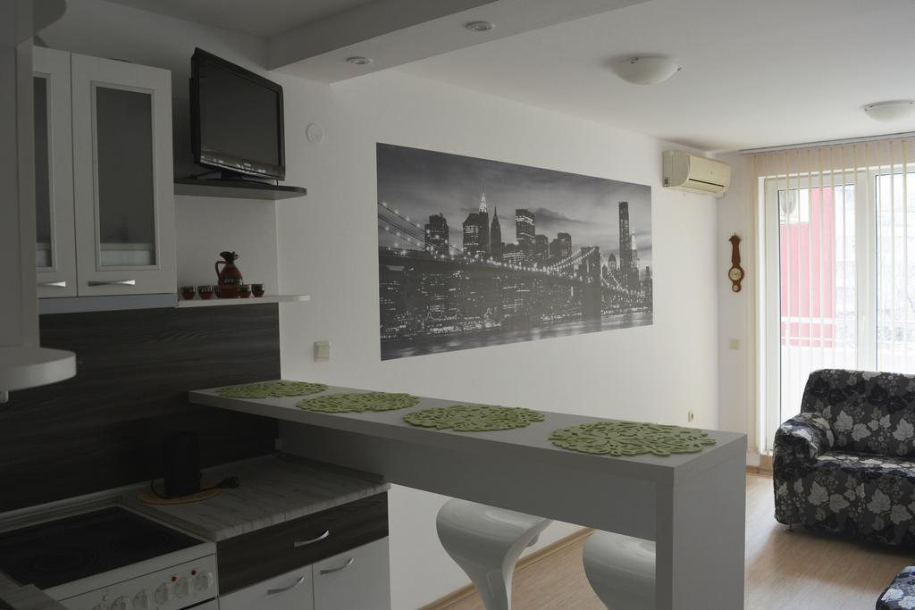 Apartment Gergana Kranevo Ngoại thất bức ảnh